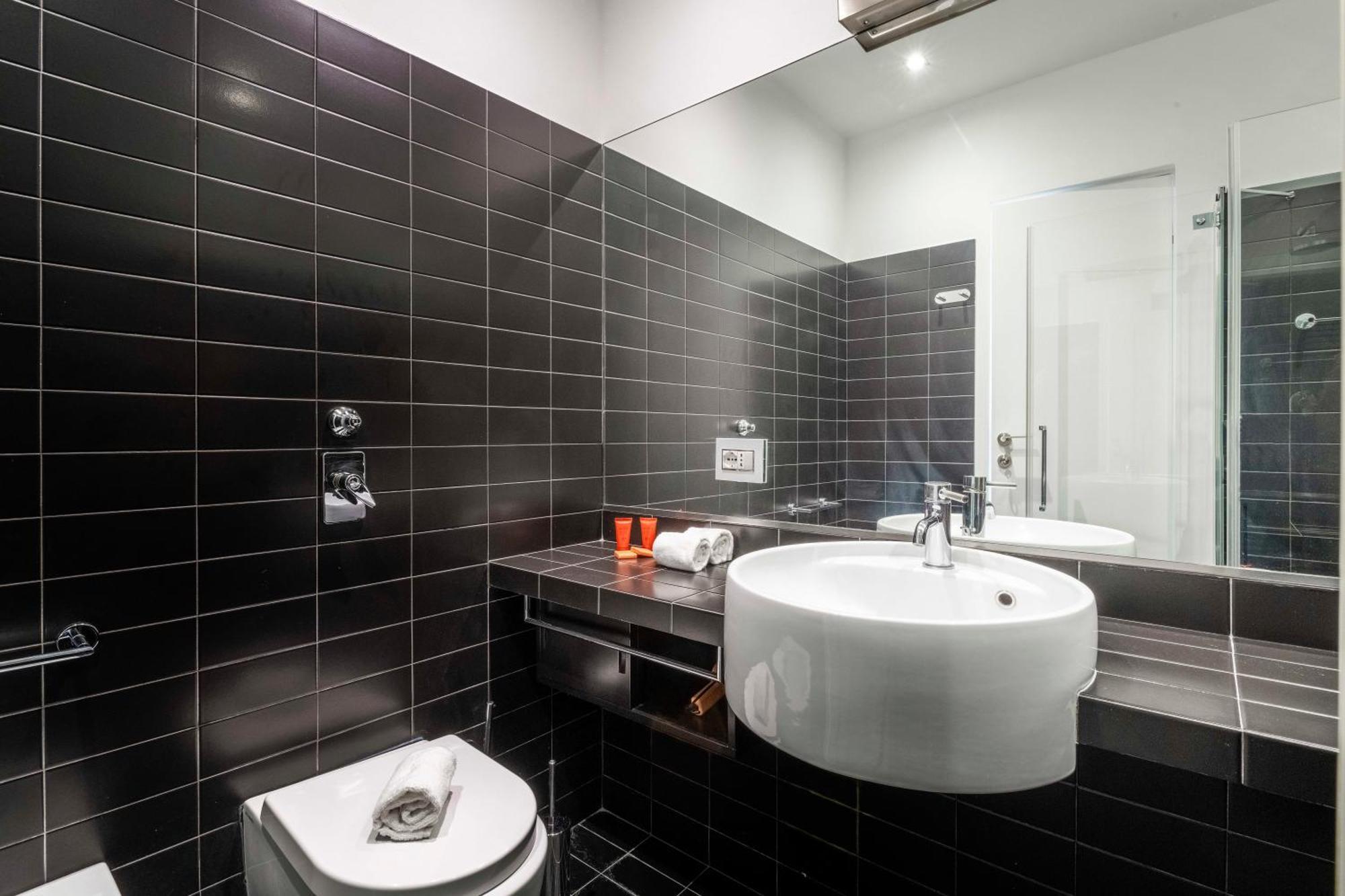 Luvi - Duomo Apartment มิลาน ภายนอก รูปภาพ
